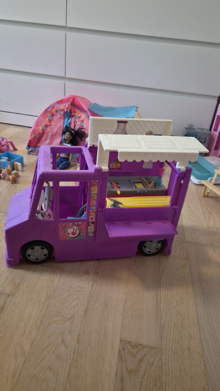 Spielzeuge: Barbie Puppen riesen SET – Gebraucht aus Obfelden von Luna90 5