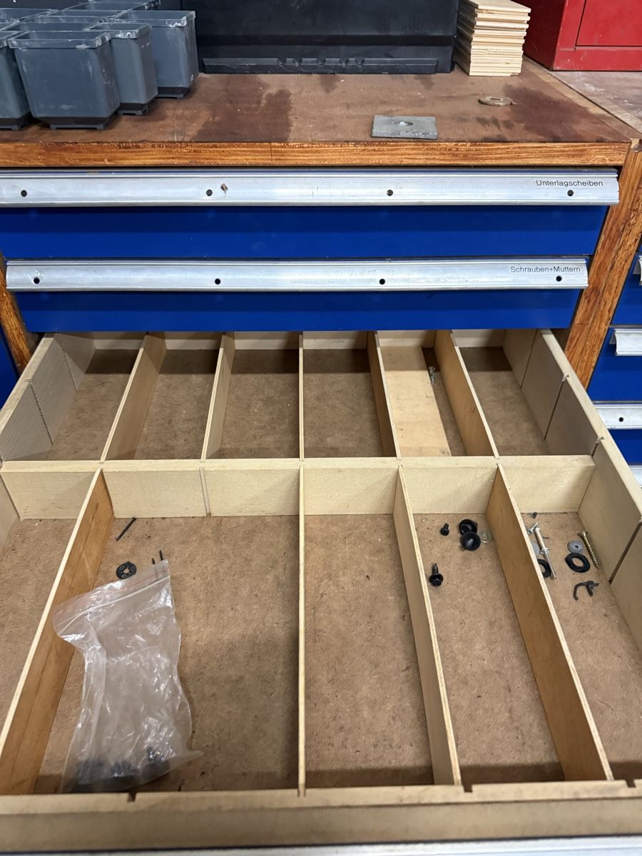 Lista Schubladenstock 134,5x64,5x64,5 (Gebraucht) in Laufen für CHF 150 ...