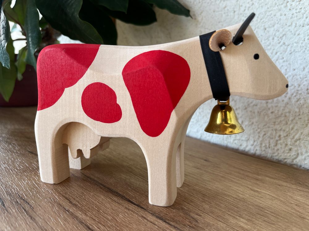 SOLUSTRE Handgefertigte Holzkuh Figur - 17,5x14x5 Cm Realistische Tierdekoration Für Wohnzimmer