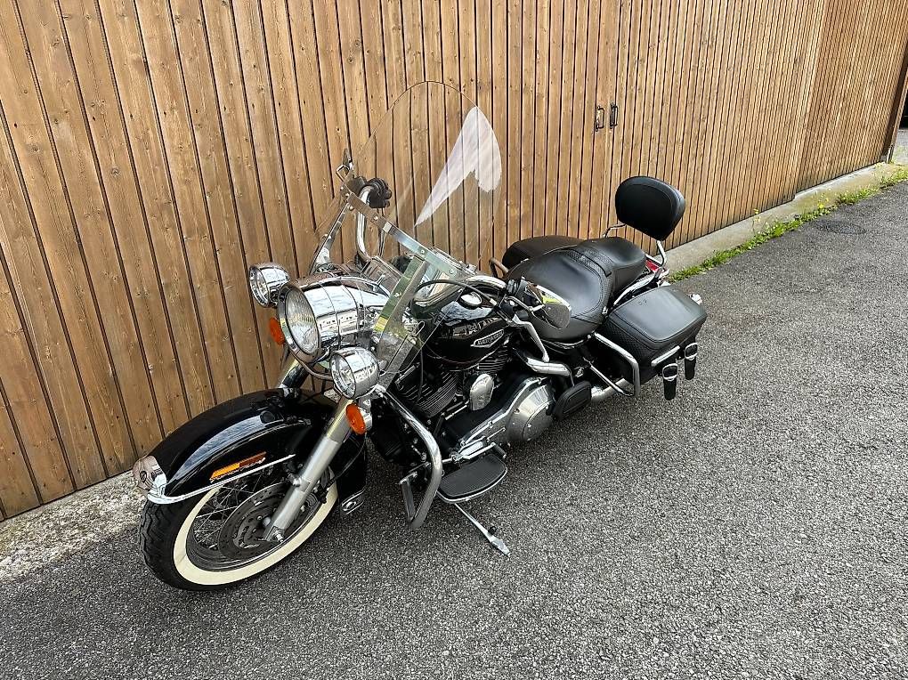 Harley-Davidson Touring: Harley - Davidson Road King – D'occasion à Kerns par nova27 4