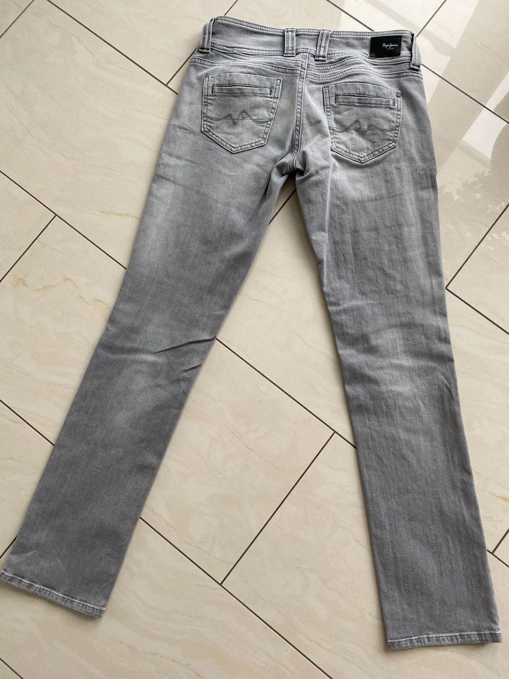 Pepe Jeans Jeans: Pepe-Jeans, 27/32 – Nuovo (secondo la descrizione) da Eiken venduto da jessycat01 3