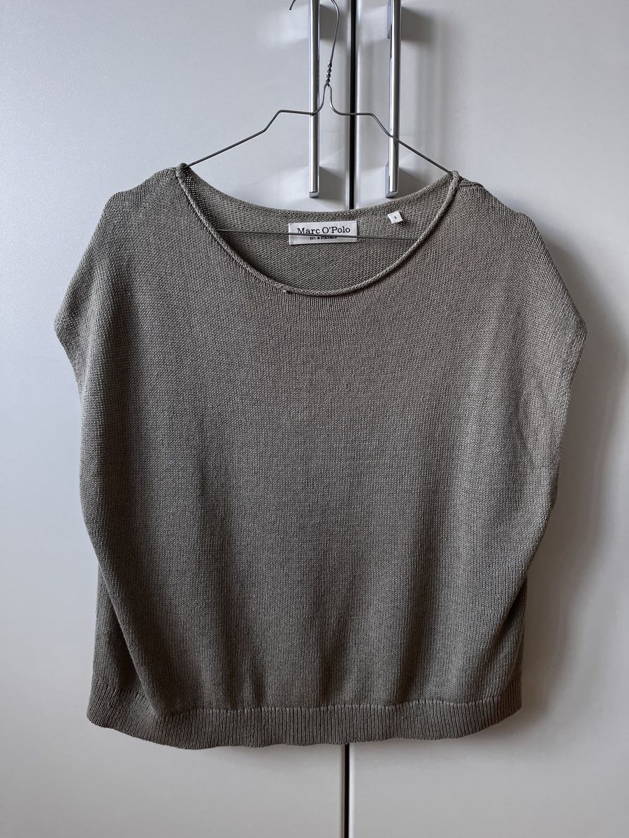 Pullover & Sweatshirts: Marc O'Polo ärmelloser Pullover Damen Gr. S  – Gebraucht aus Zürich von Kleanthy