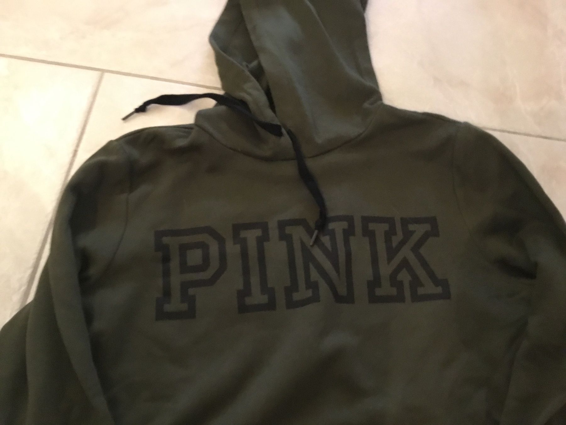 Pulls & Sweat-shirts: Toller Pullover Pink Gr.L – D'occasion à Würenlos par Chicca2004 1