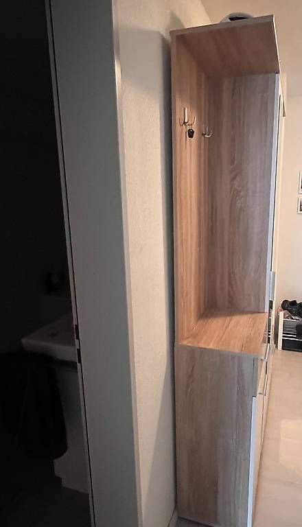 Porte manteau: Garderobe aus Holz – D'occasion à Pfungen par Pumii1 4