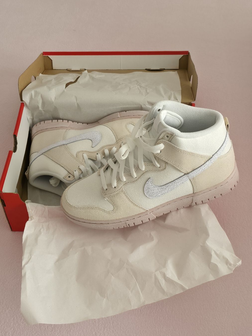 Nike Scarpe da uomo: Nike Schuhe 43 Neu – Nuovo e nell'imballaggio originale da Amriswil venduto da newschweiz