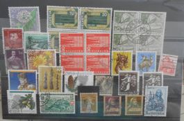 Briefmarken Konvolut Schweiz diverse Motive guter Zustand