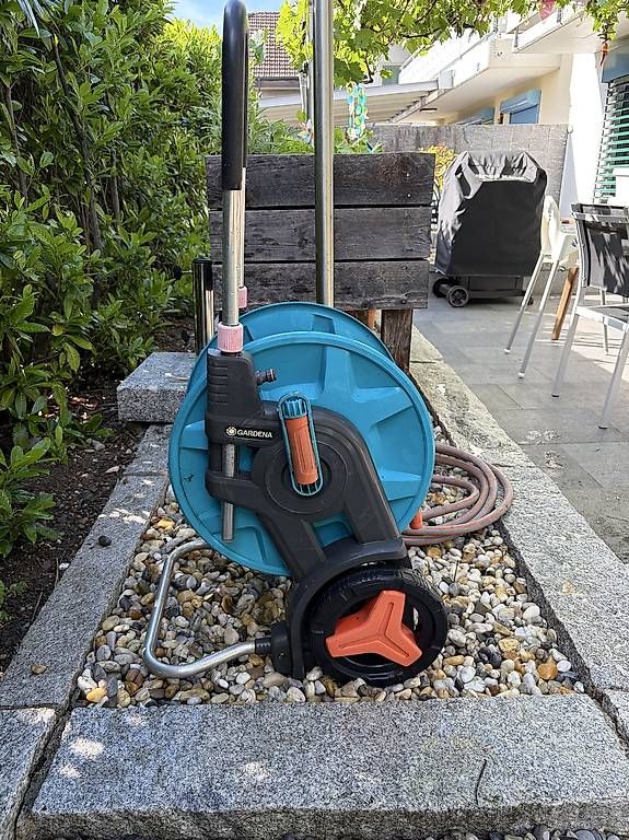 Tuyaux & tubes: Gardena Schlauchwagen 15m – D'occasion à Boswil par Roman992 2
