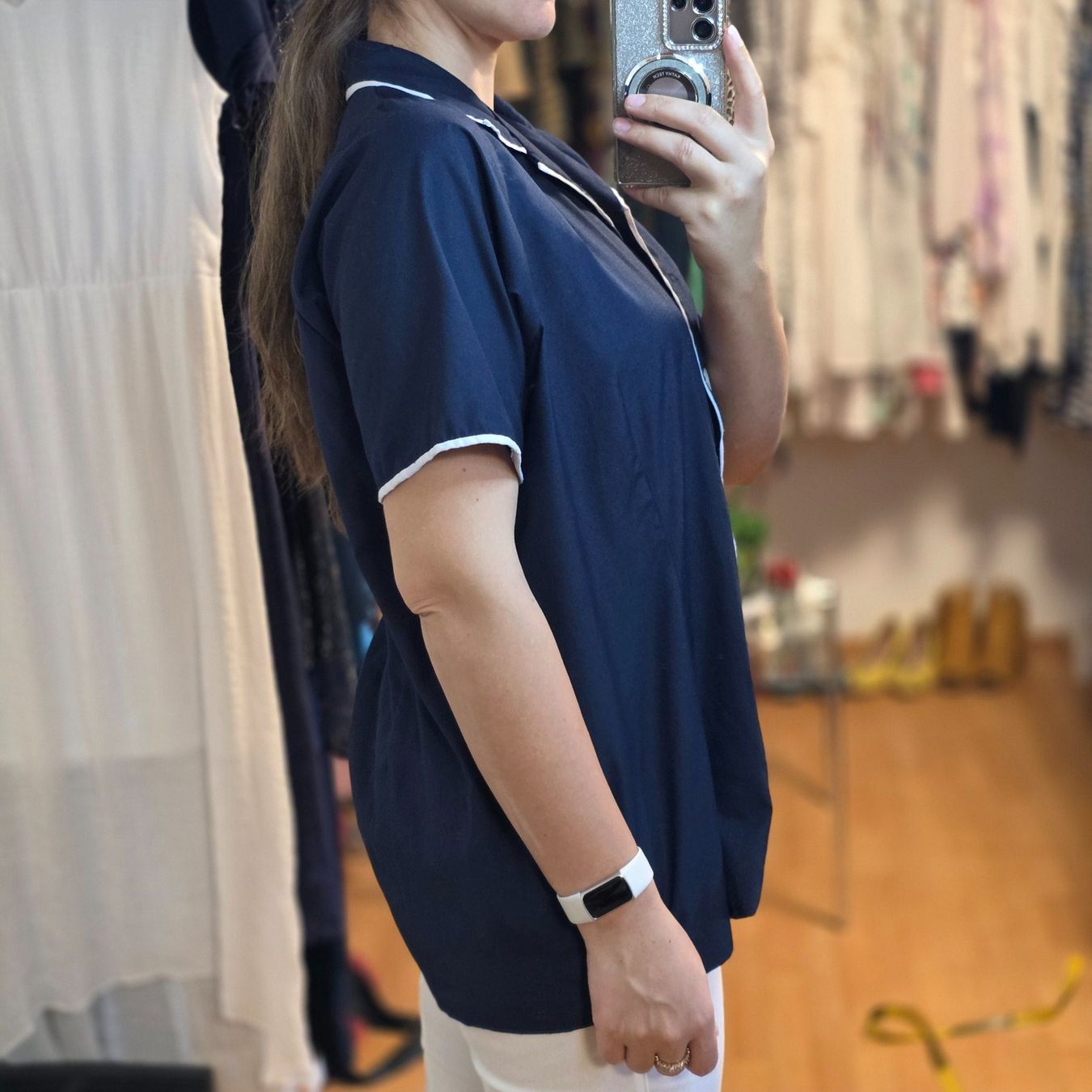 Camicette: Vintage Bluse dunkelblau mit Weiß XL – Usato da Wald ZH venduto da CapLux 1