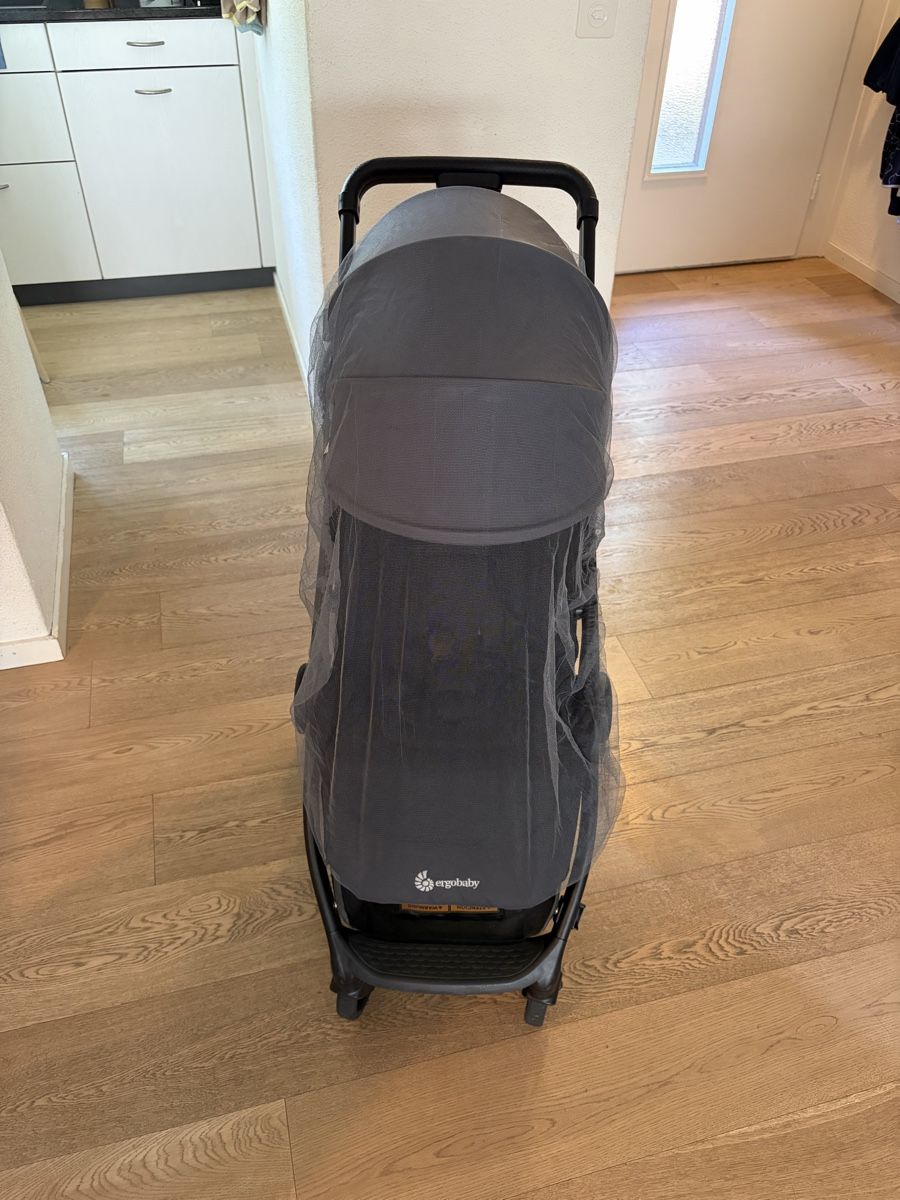 Ergo Baby Kinderwagen: Ergobaby Metro+ Reisebuggy  – Gebraucht aus Adligenswil von GiannaB83 2
