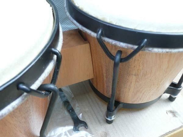 Musikinstrumente: Bongo - Holzkessel - Naturfelle – Neu und originalverpackt aus Davos-Platz von musikhauskollegger 3