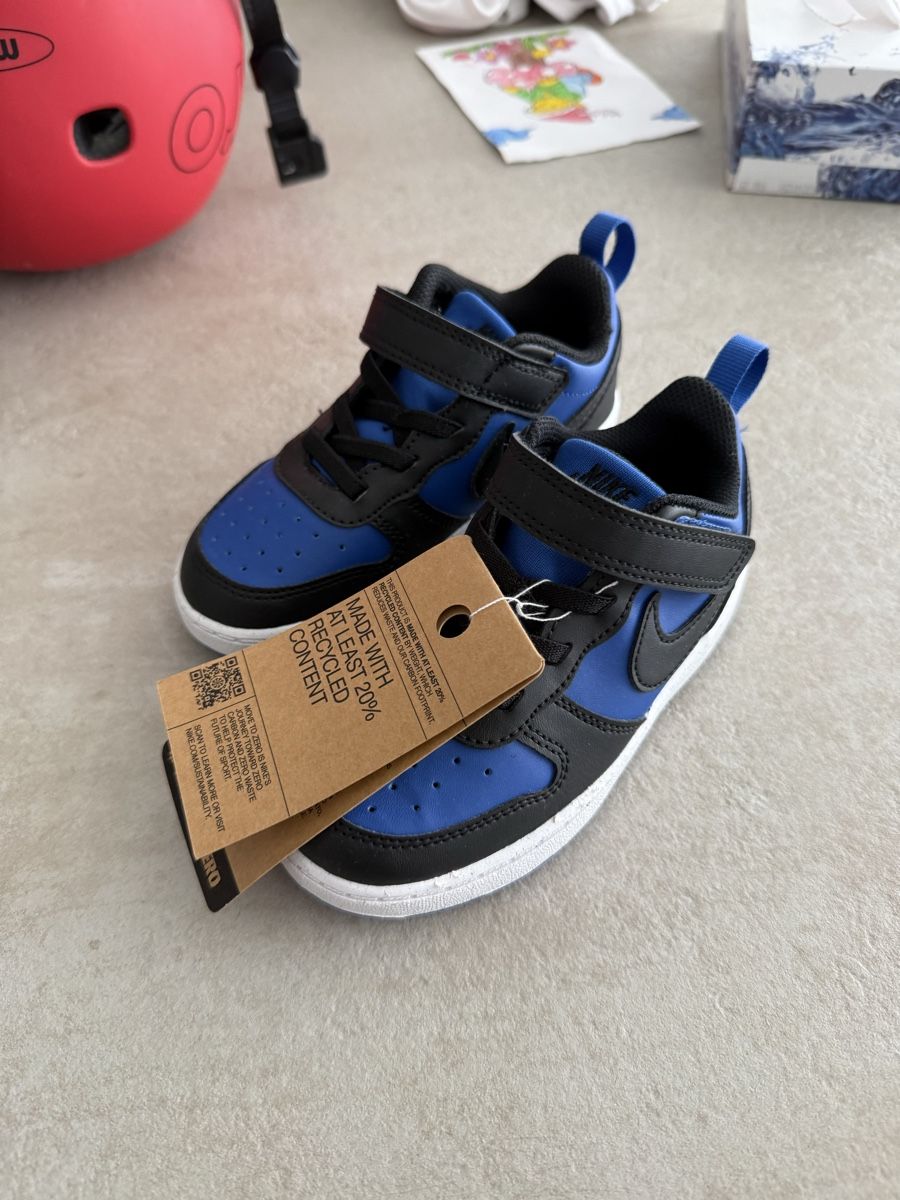 Nike Scarpe per ragazzi: Nike Sneakers - Neu - Gr 26 – Nuovo (secondo la descrizione) da Kilchberg ZH venduto da MiLu2023 1
