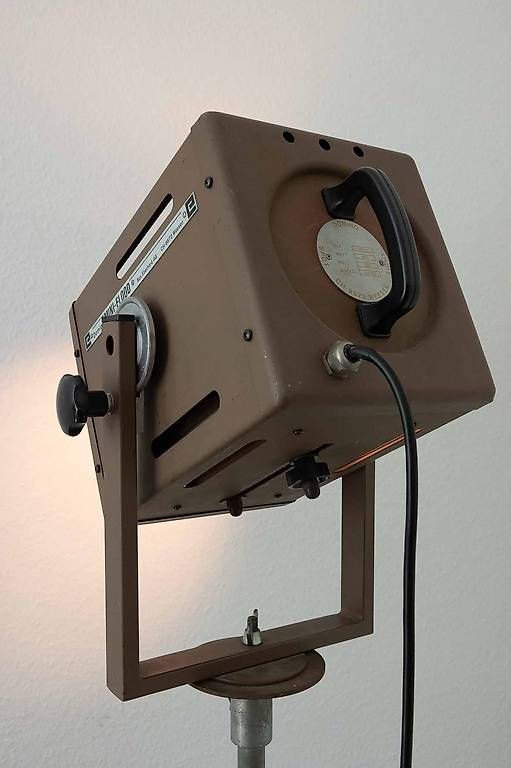 Fari: Vintage Scheinwerfer Deko Lampe – Usato da Basel venduto da s.wottreng 2