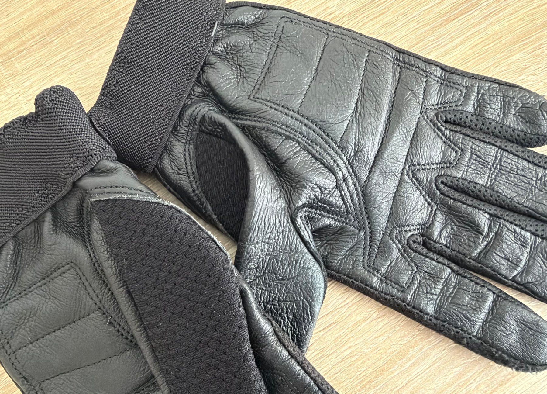 Harley-Davidson Handschuhe & Handstulpen: Harley-Davidson-Damen-Handschuhe Grösse S – Gebraucht aus Frauenkappelen von HDPerle 6