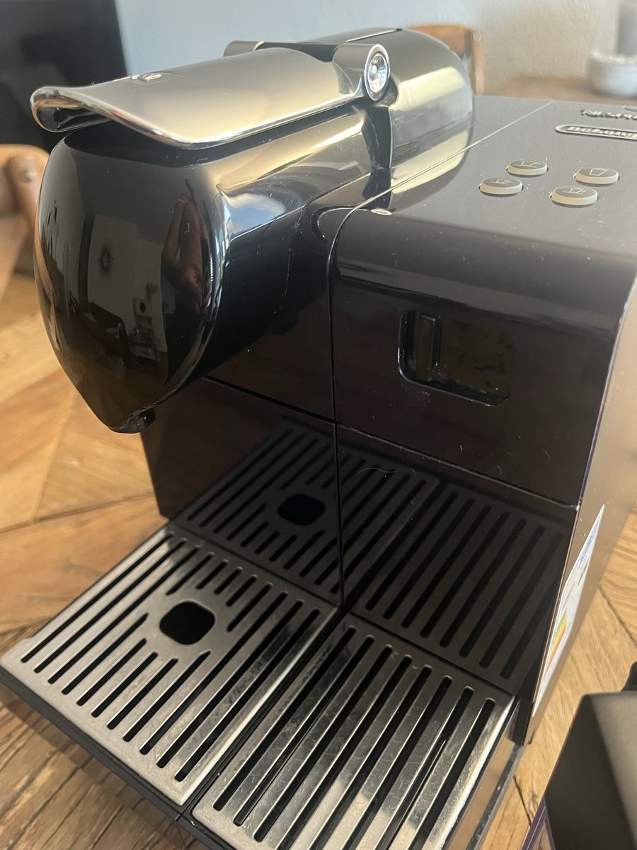 De'Longhi Macchine per caffè & Macchine per espresso: De Longhi Nespresso Maschine – Usato da Bremgarten b. Bern venduto da Buell1200 3
