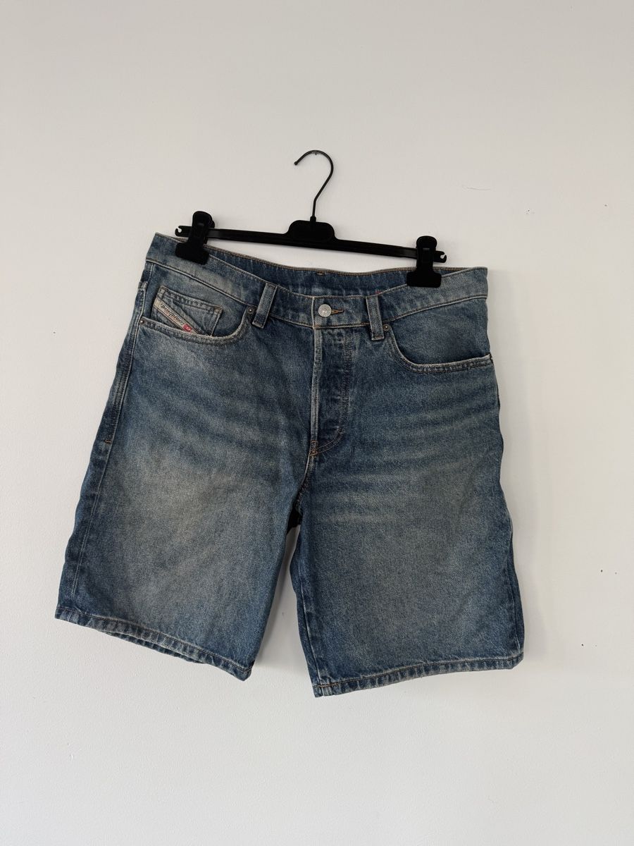 Diesel Jeans: Diesel Shorts Gr. 32 – Usato da Zürich venduto da sh1000