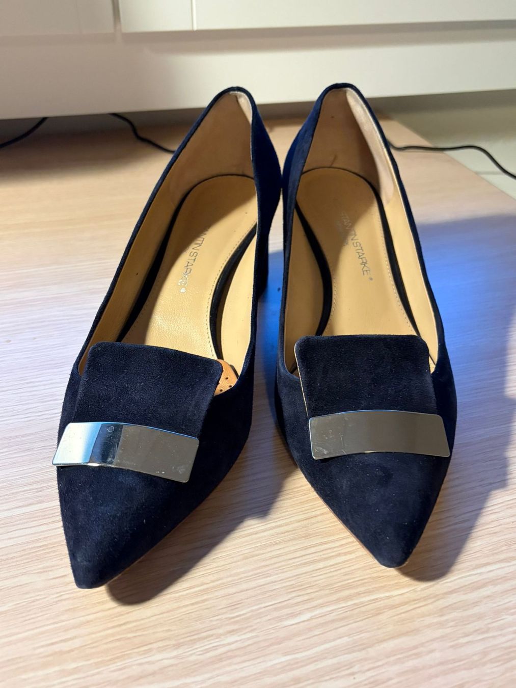 Scarpe da donna: Pumps dkbl. Willdleder Konstantin Starke Gr 41 – Usato da Uster venduto da stinagock 2
