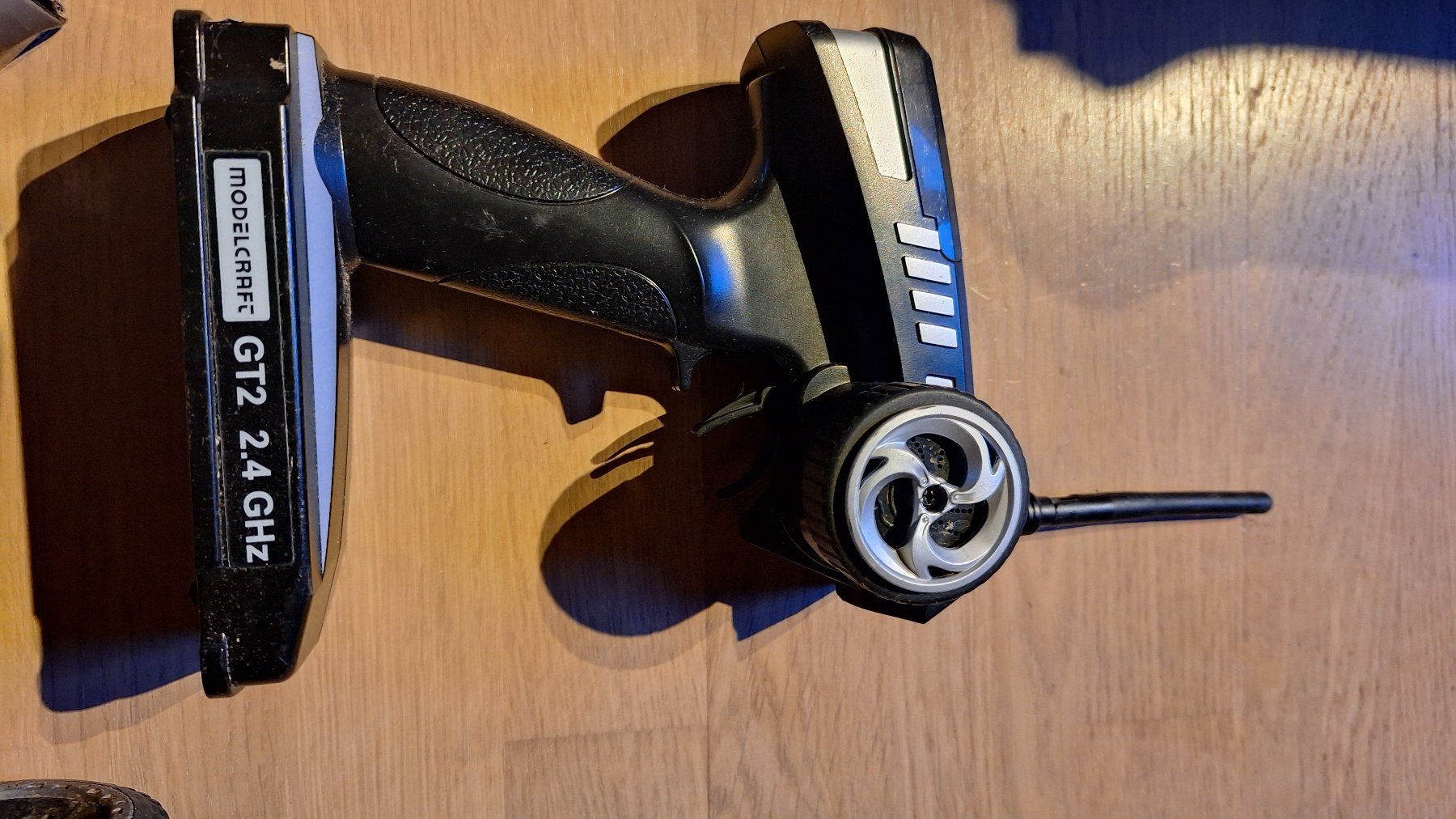 RC Modellbau: ferngesteuertes Auto – Defekt aus Zürich von ak2006 2