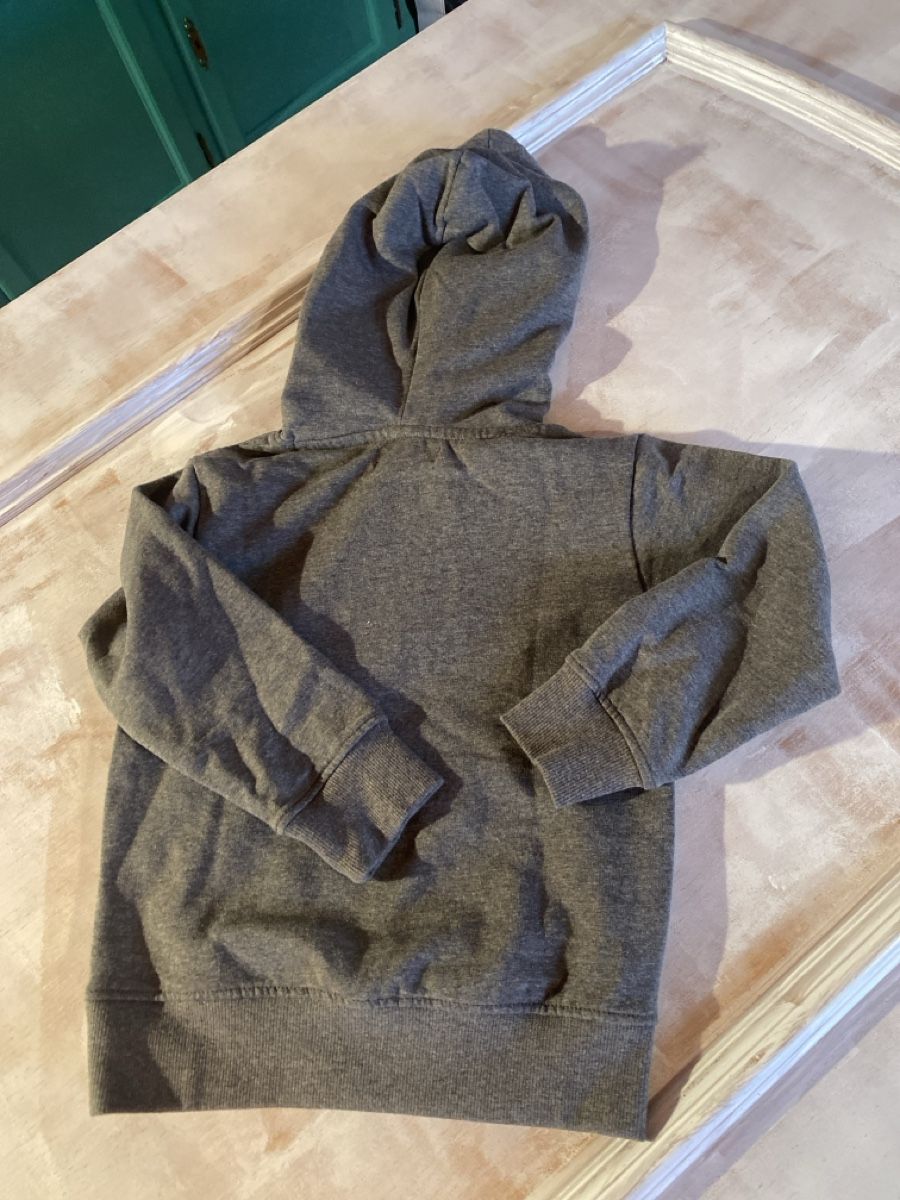 Pullover & Sweatshirts: Neuer Kinder Hoodie, Grösse 92 – Gebraucht aus St. Gallen von Msgoethe 2