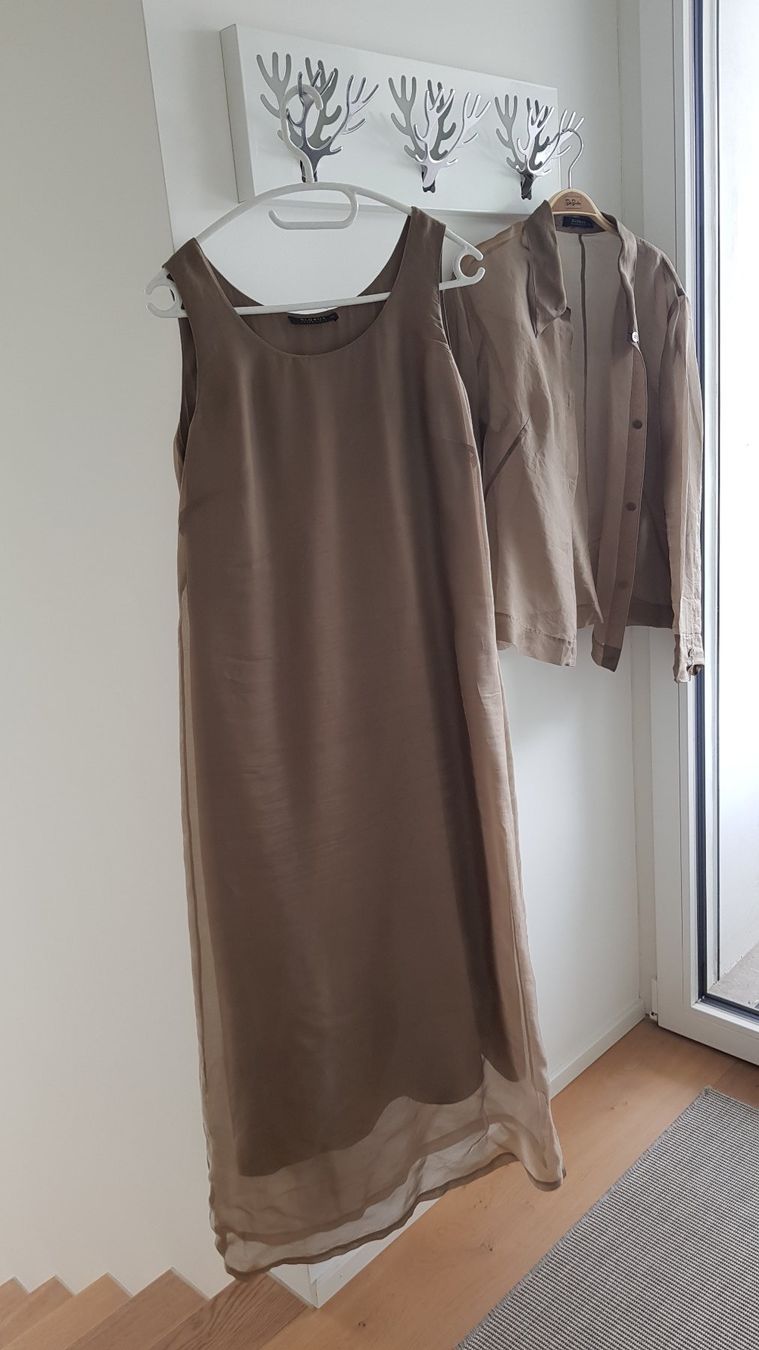 Globus Vestiti: Elegantes Sommerkleid mit Jäckchen Gr. 40 – Usato da Rapperswil SG venduto da Mucki08