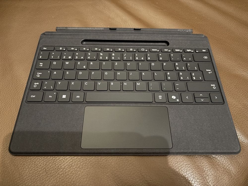 MICROSOFT Surface Pro Flex Keyboard Clavier (CH-Layout) (Neuf (Voir ...