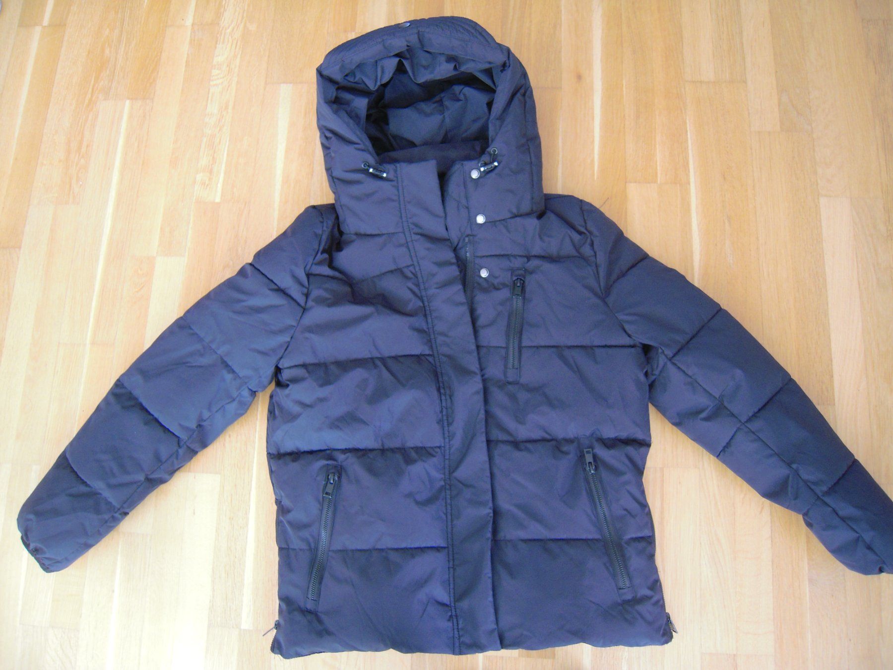 Giacche: NEU! Winterjacke Gr S Schwarz – Nuovo e nell'imballaggio originale da Uzwil venduto da visions77