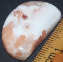 Cabochon L-2361 – Rosa Scolecit – 27x16,5mm