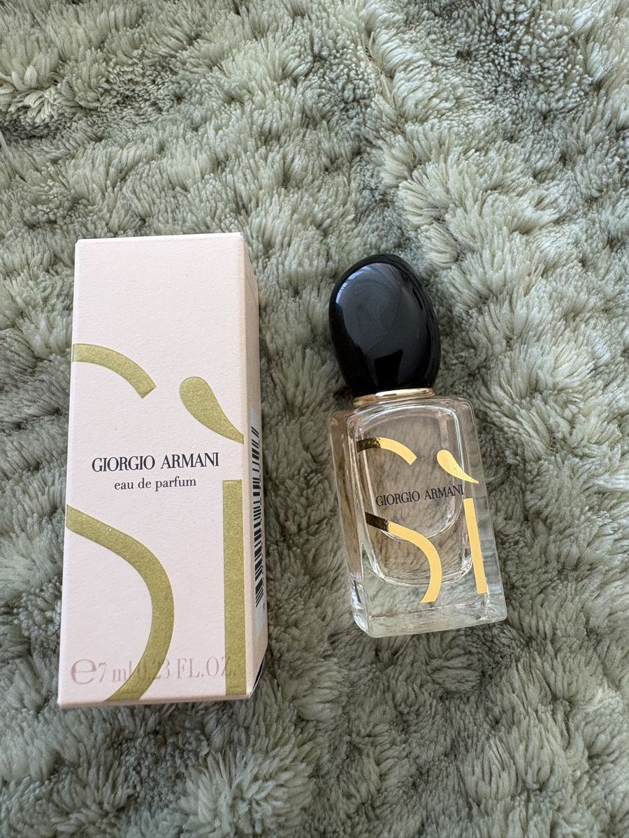 Armani Profumi & Eau de Toilette: Giorgio Armani Si Miniature  – Nuovo e nell'imballaggio originale da Kloten venduto da raf_6nbr