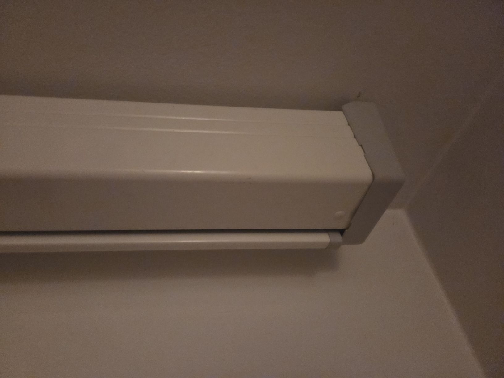 Heimkino: Projektionsleinwand Projecta elektrisch gebraucht – Gebraucht aus Winterthur von lanrom 6