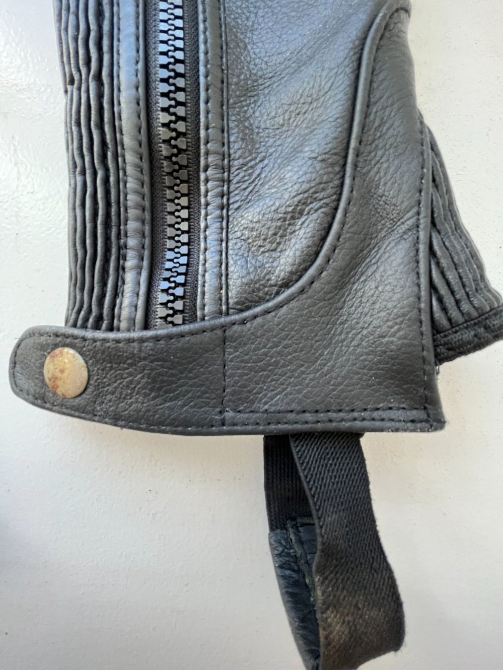 Stinchiere & Fasciature: Mini-chaps équitation Sydney cuir de vachette pleine fleur – Usato da Court venduto da Style_ambre 3