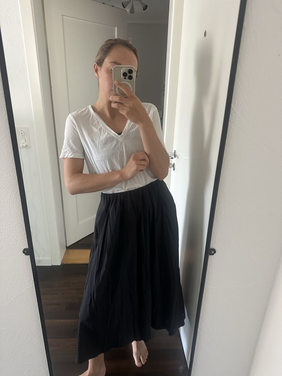 Gonne: Black maxi skirt with pockets – Nuovo (secondo la descrizione) da Uster venduto da Monika_OB
