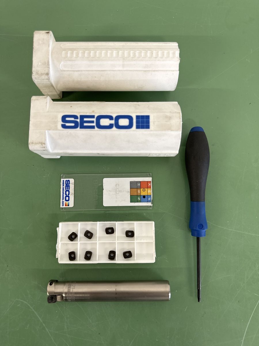Tutti gli attrezzi: Fraise Seco Ø18.0mm  + plaquettes – Usato da Aarberg venduto da SNMachines 1