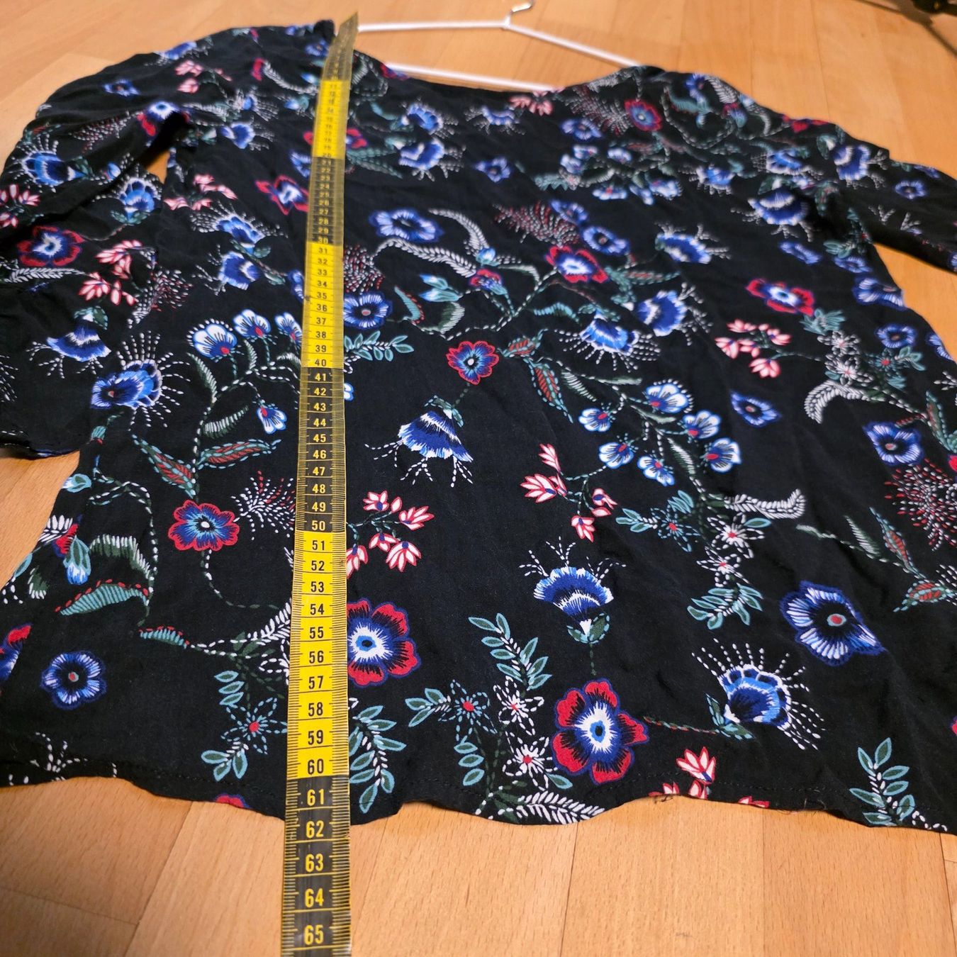 S.Oliver Blusen: 🖤 S.Oliver Blumenbluse Gr. 34 – Romantisch – Gebraucht aus Wald ZH von CapLux 7