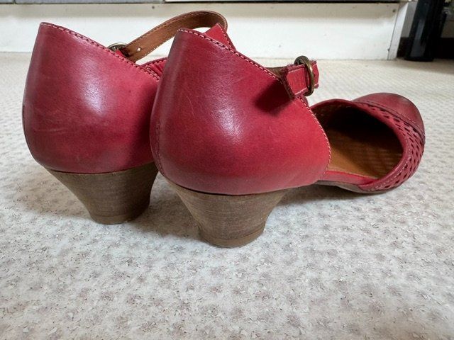 Damenschuhe: Damenschuhe – Gebraucht aus Zürich von verkaeuferin3000 2
