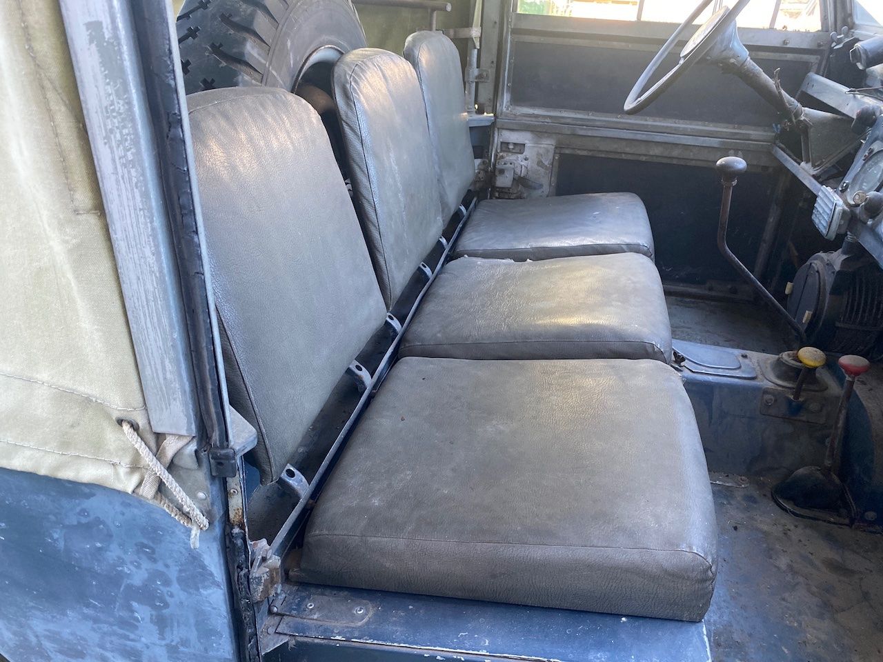 Land Rover Automobili: Land Rover Serie 1 86" – Difettoso da Sirnach venduto da MaechlerAutomobile 5