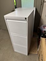 Top Zustand: Büro Schubladenschrank Metall, weiss, 40x60cm