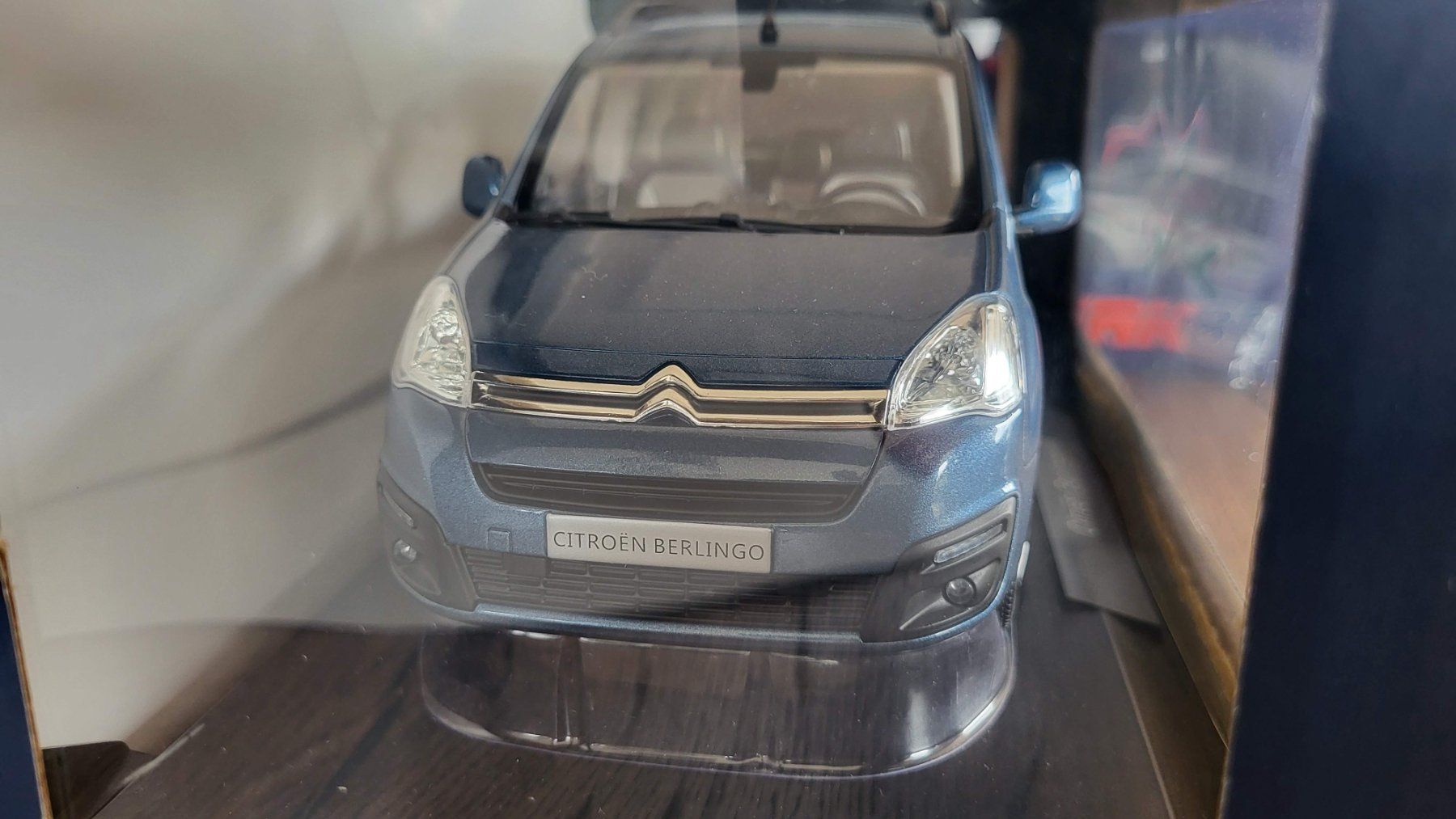Norev Modellini d'auto: Citroën Berlingo 2016 1:18 Norev – Usato da Rothrist venduto da Juana5 2