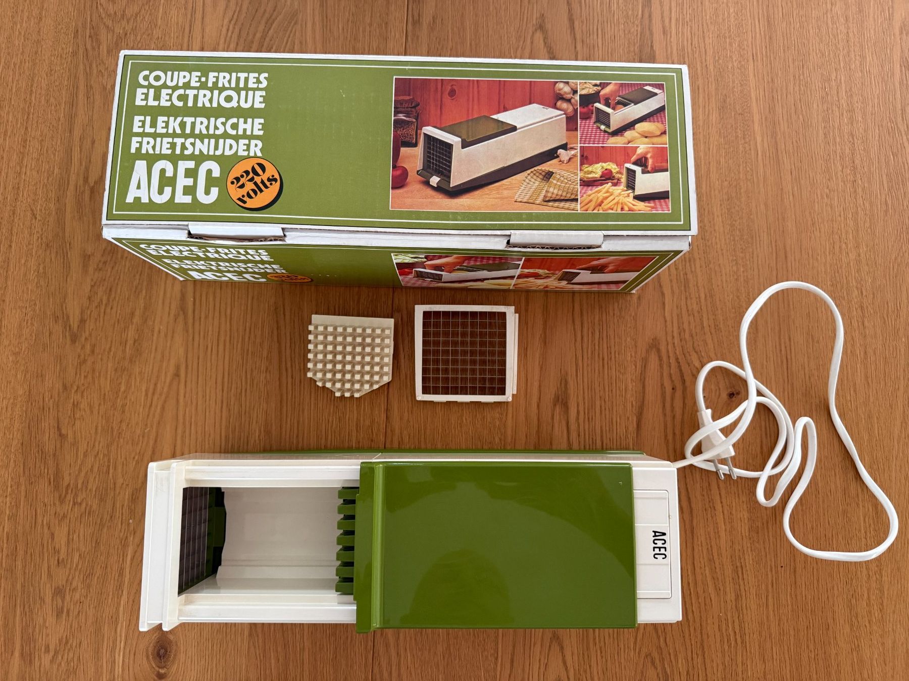 Elettrodomestici da cucina: Coupe frites Electrique vintage – Usato da Founex venduto da MaevaMatahi