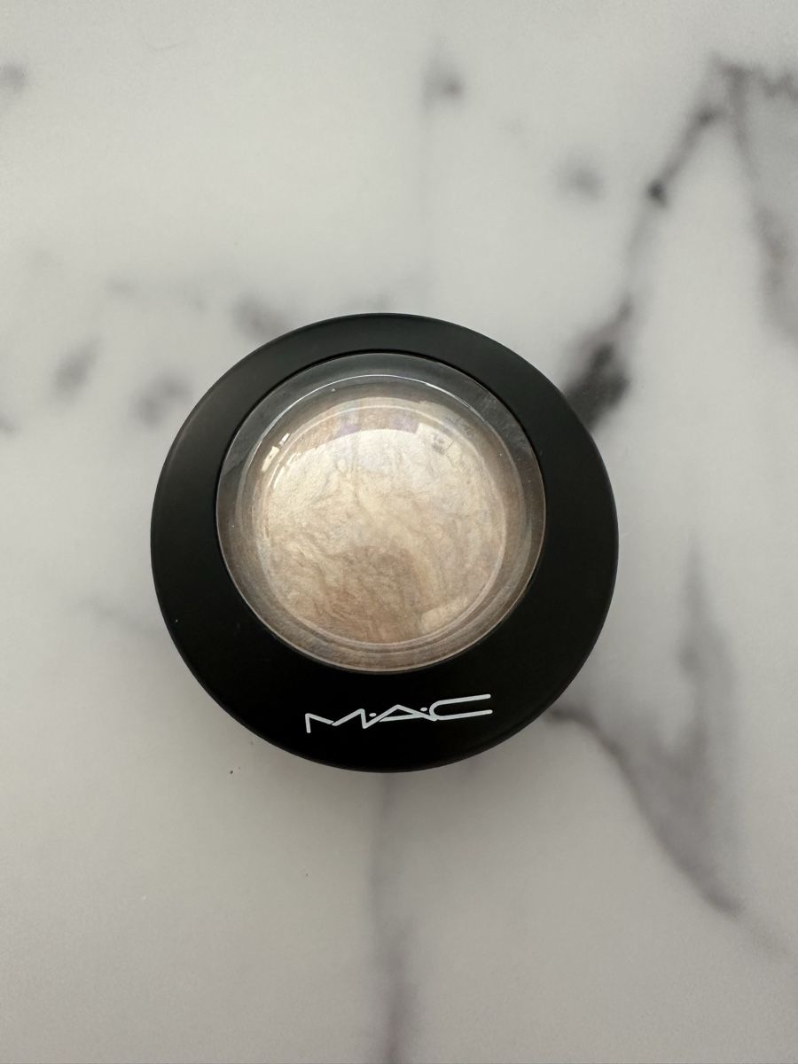 Make-up: Mac lightscalade mineralize skinfinish – Nuovo (secondo la descrizione) da Courgevaux venduto da missceline5