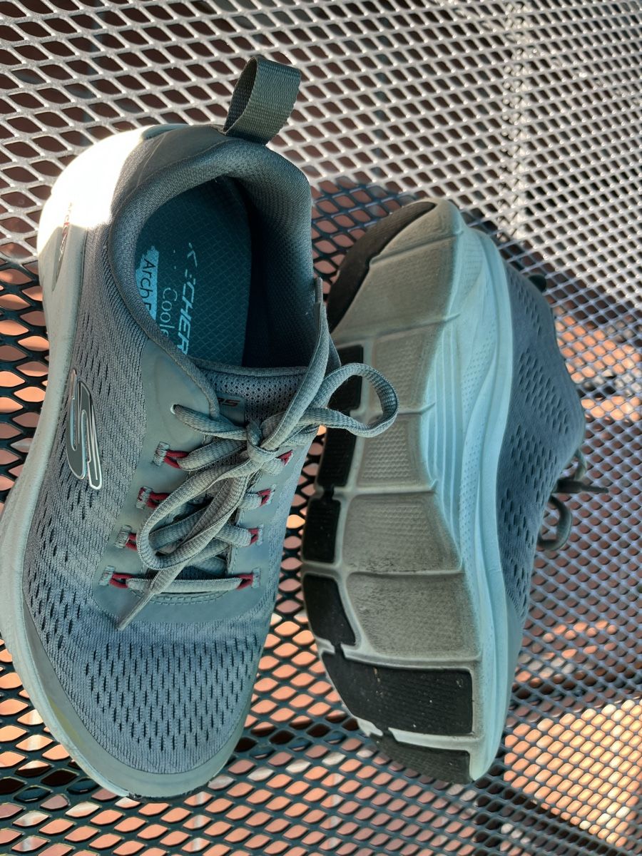 Skechers Scarpe da uomo: Skechers Sneaker Gr. 39 – Usato da Rüti ZH venduto da huzzelrock 2