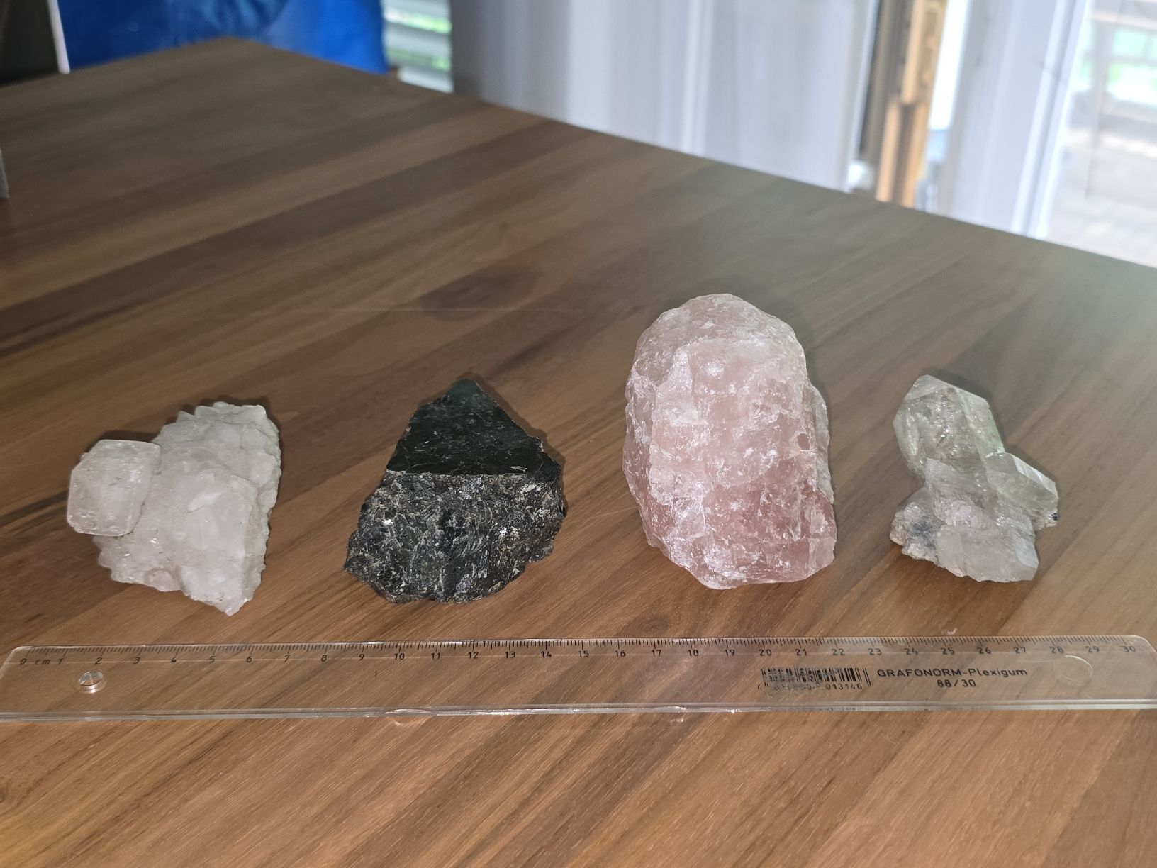 Mineralien & Heilsteine: Schöne Mineralien-Sammlung / Deko-Steine – Gebraucht aus Bern von Aemtseege 4