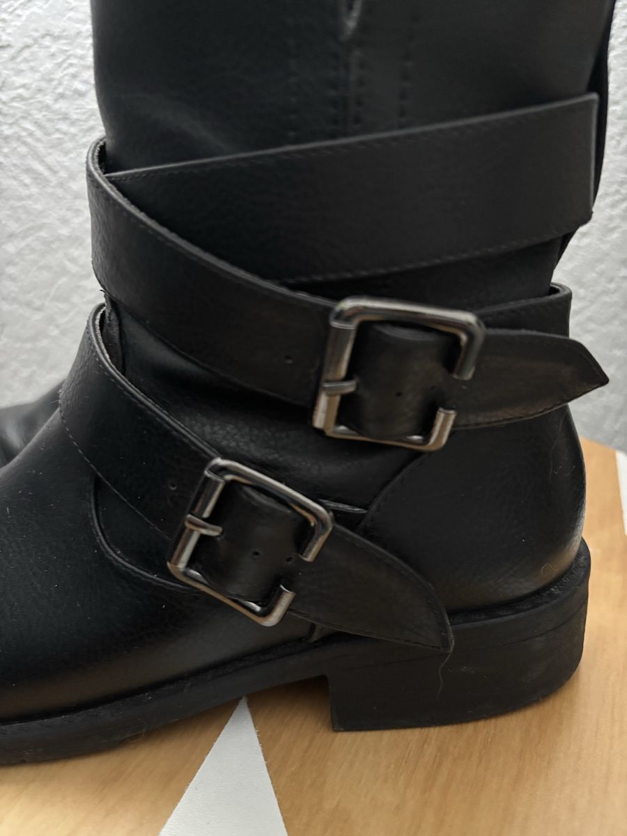 Scarpe da donna: Stiefeletten Bata schwarz – Usato da Horgen venduto da Superkalifagilistic 2