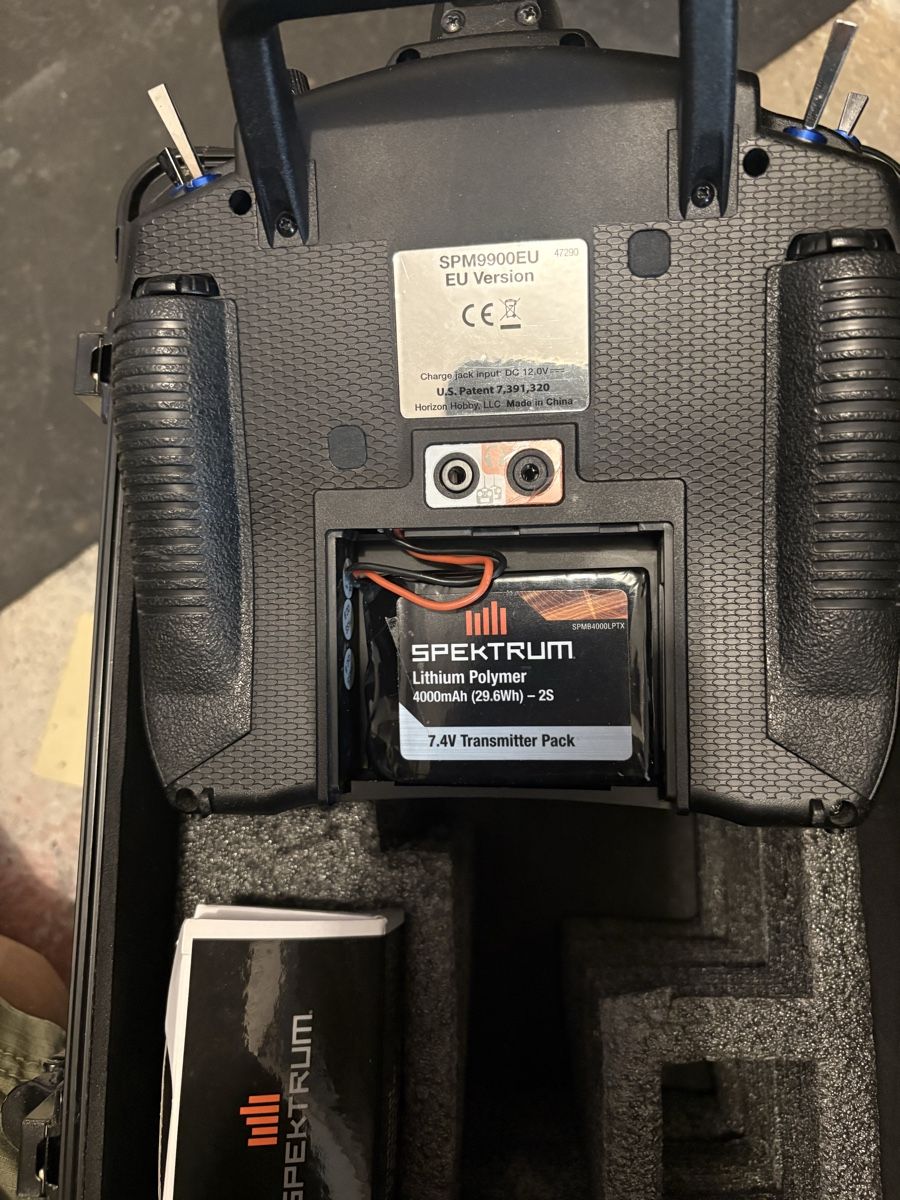 Spektrum Fernsteuerungen: SPEKTRUM DX9 BLACK EDITION – Gebraucht aus Mézières FR von Paulwalke3 2