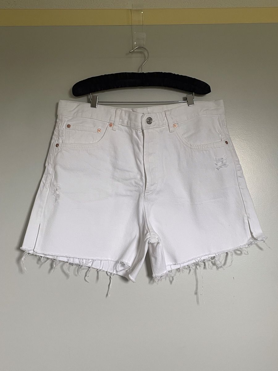Mango Hosen: Short MNG blanc, taille 42, jamais porté – Neu und originalverpackt aus Vuadens von Nina11