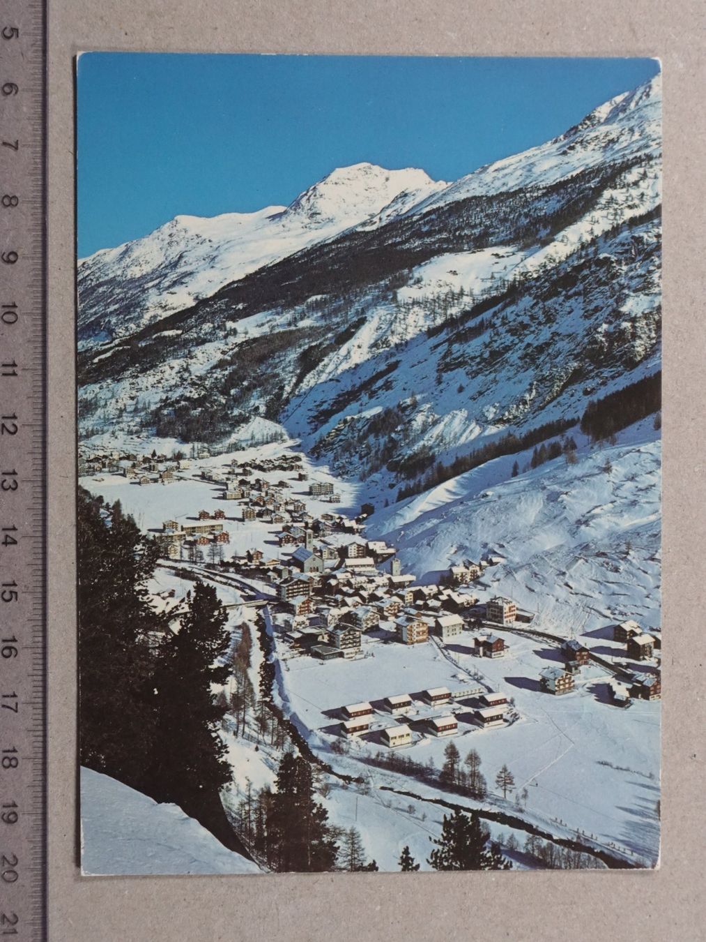 Cartes postales: Saas - Grund, 1975 – D'occasion à Lenzburg par fh1