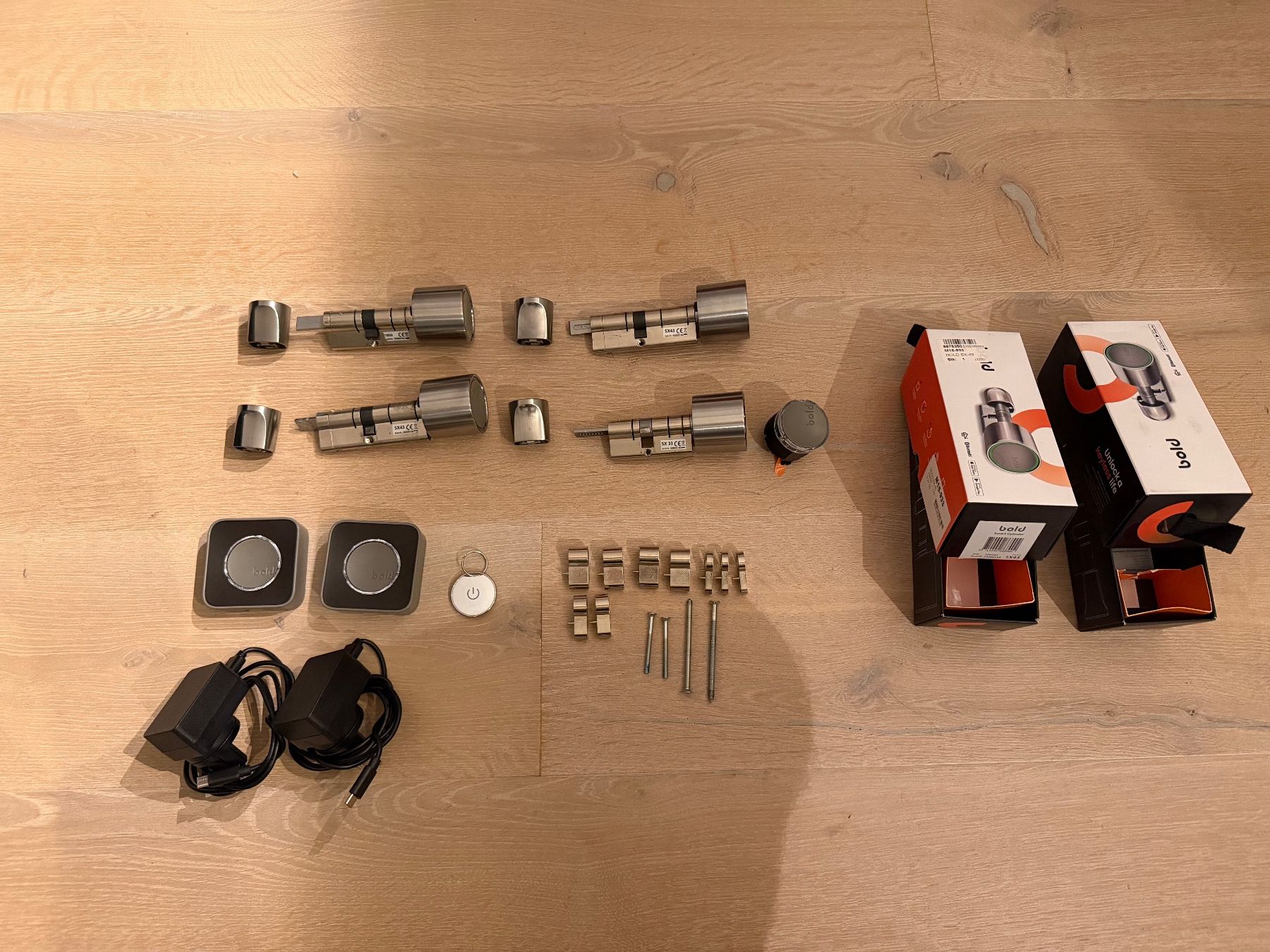 Cadenas: Bold Konvolut – D'occasion à Uster par q1w2e3