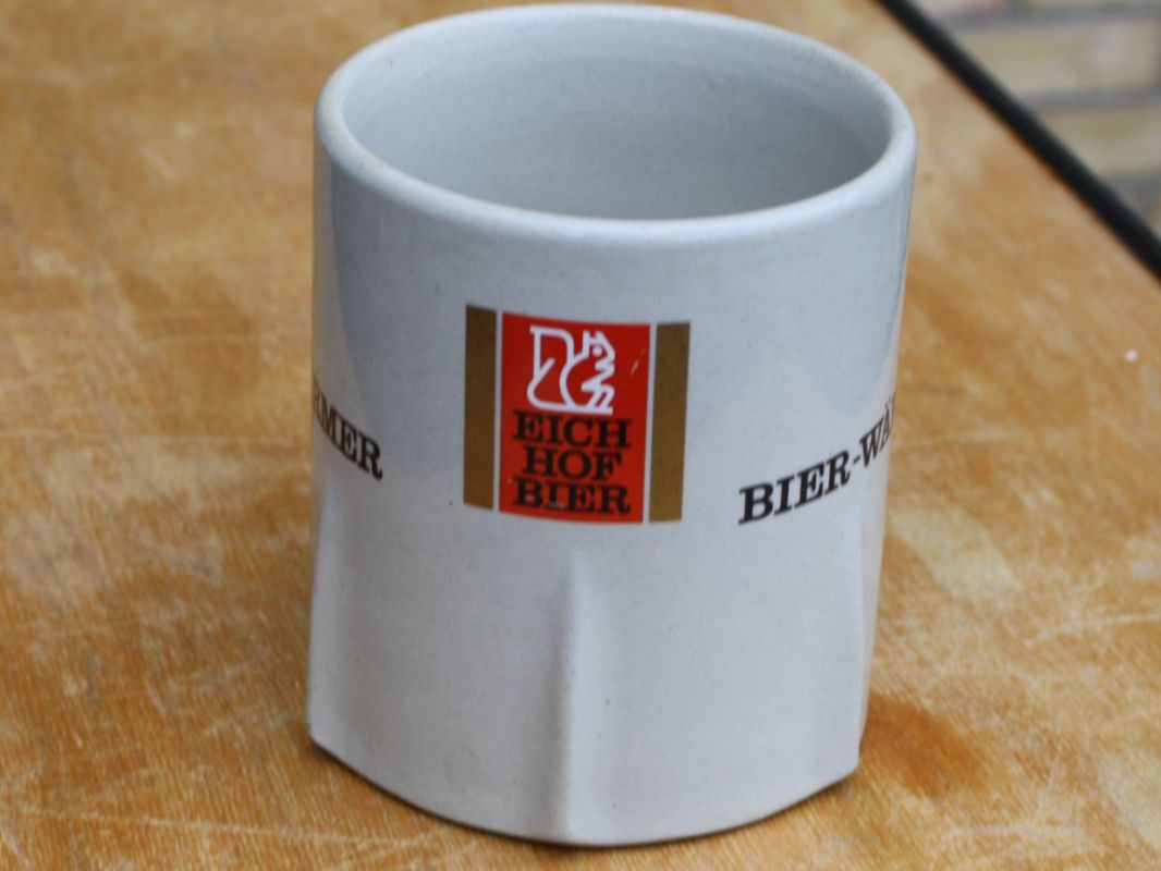 Eichhof Bicchieri: VINTAGE EICHHOF BIER BIERWÄRMER – Usato da Wauwil venduto da Pneuedy