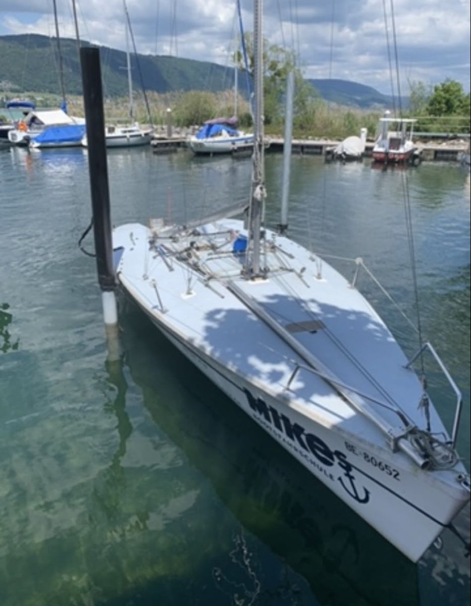 Maxi Dolphin Bateaux: Segelboot Dolphin Joker – D'occasion à Erlach par Laura138