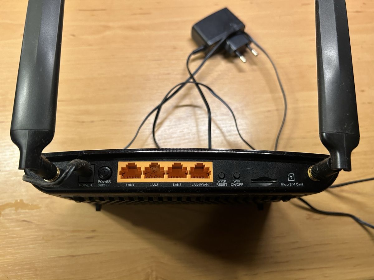TP-Link Modem & Router: TP-Link Router, Internet – Usato da Zürich venduto da vera.alexandra.z 2