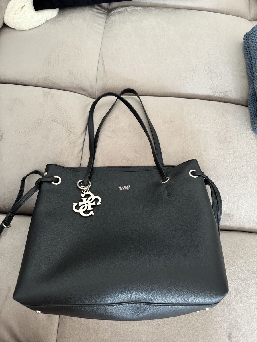Guess Taschen für Damen: Guess Tasche – Gebraucht aus Pfyn von Korinaa01 1
