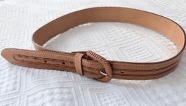 Handgearbeiteter Ledergürtel cognac – geflochtene Schnalle 